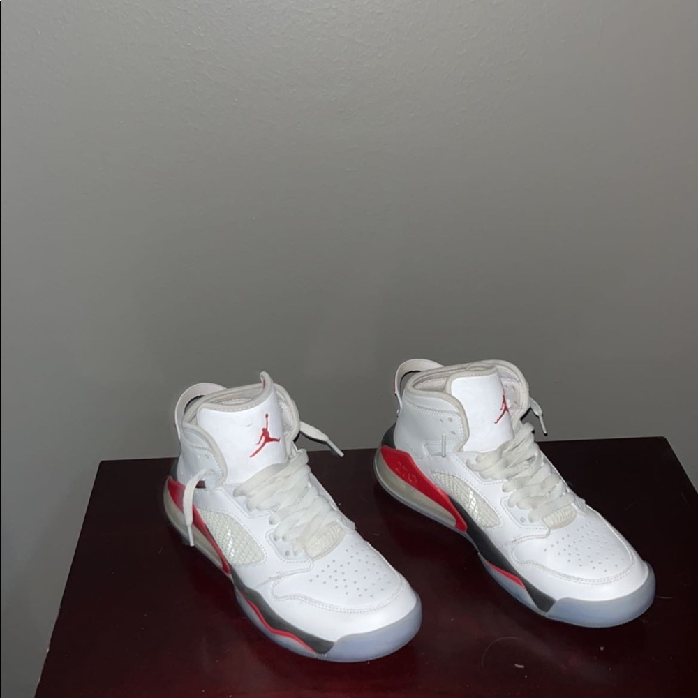 Jordan 7 Mars Fire Red White
